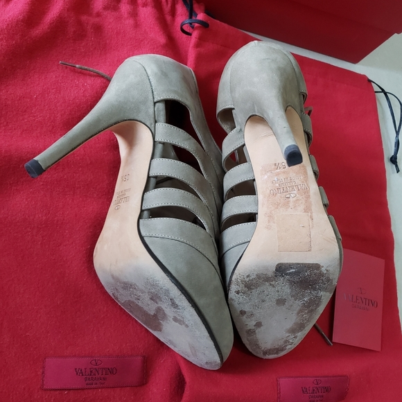 Valentino Suede Heels - Taupe - Size 35.5 - Picture 2 of 10